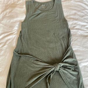 Green Knot Tie T-shirt Dress